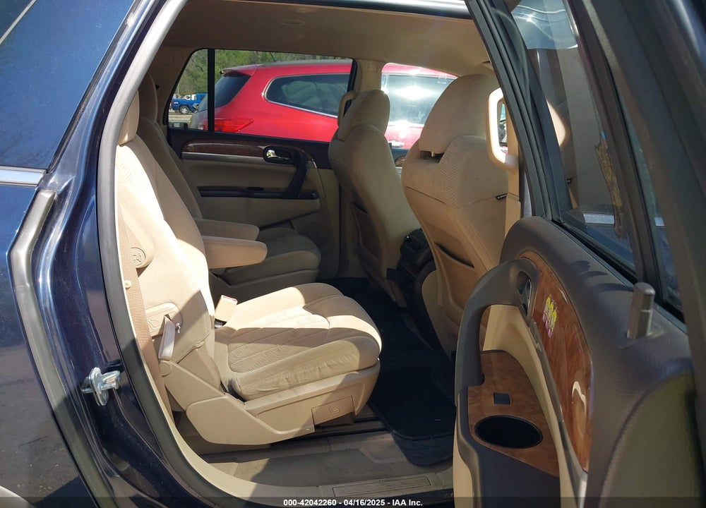 2012 BUICK ENCLAVE CONVENIENCE VIN: 5GAKRBED7CJ228681