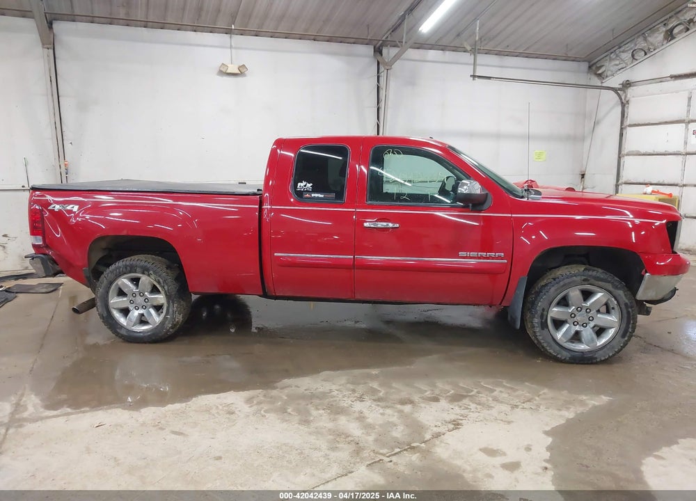 2012 GMC SIERRA 1500 SLE VIN: 1GTR2VE71CZ304569