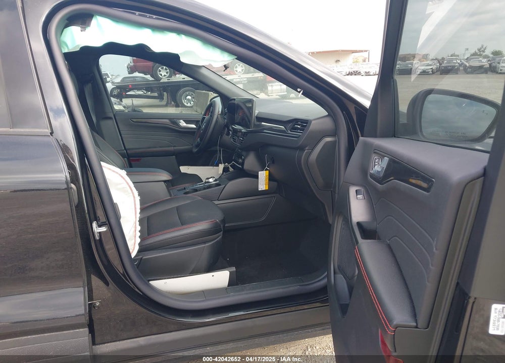 2025 FORD ESCAPE VIN: 1FMCU0MN0SUA68135