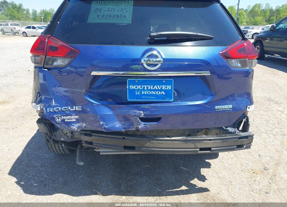 2019 NISSAN ROGUE S VIN: 5N1AT2MT3KC843960
