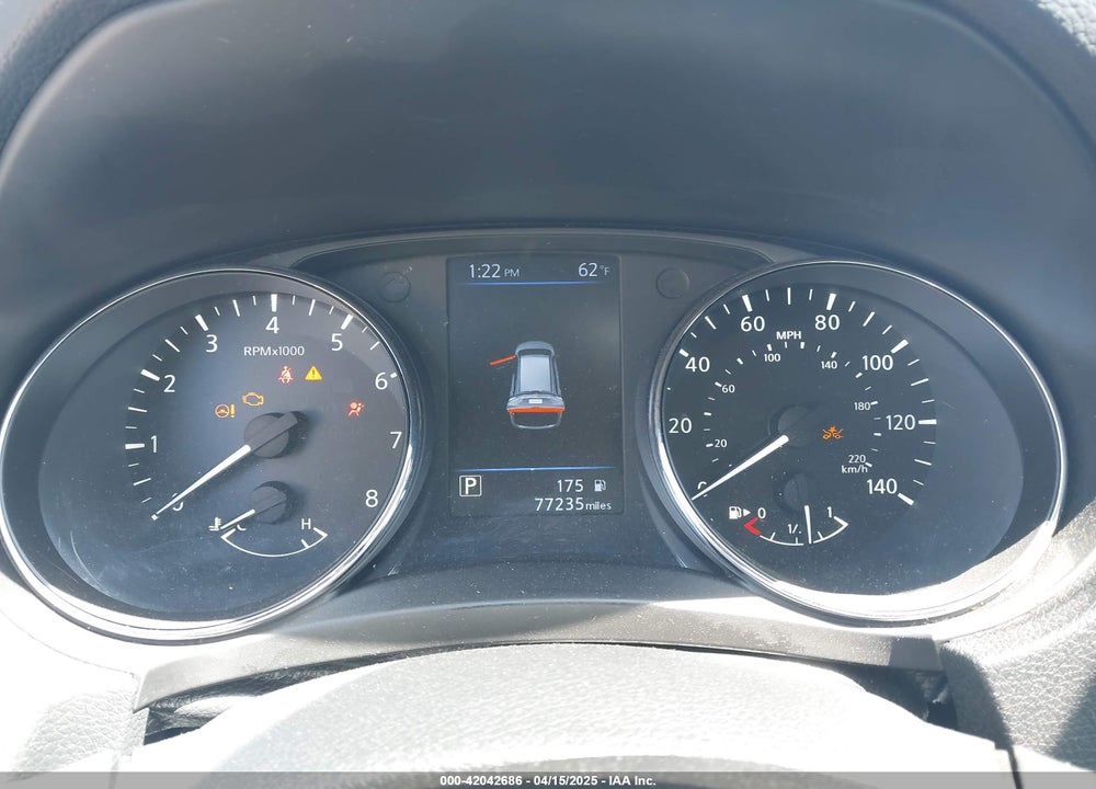 2019 NISSAN ROGUE S VIN: 5N1AT2MT3KC843960