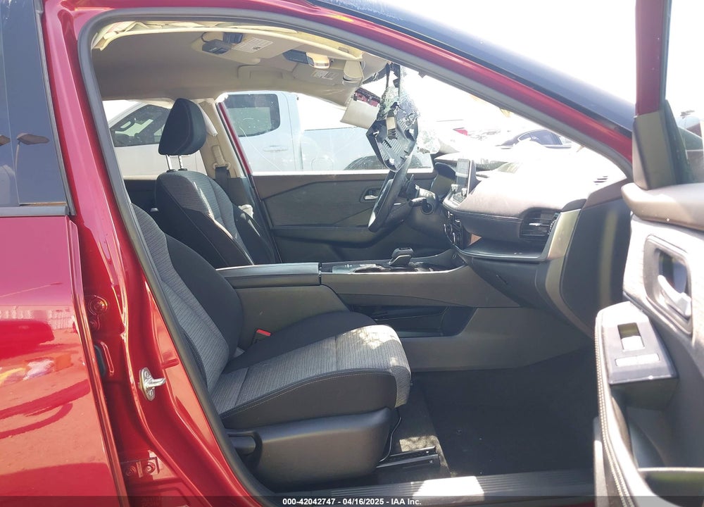2021 NISSAN ROGUE SV FWD VIN: JN8AT3BAXMW009086