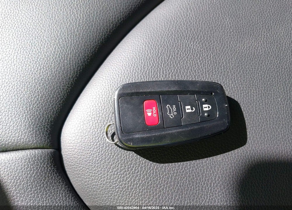 2023 TOYOTA HIGHLANDER XLE VIN: 5TDKDRAHXPS010127