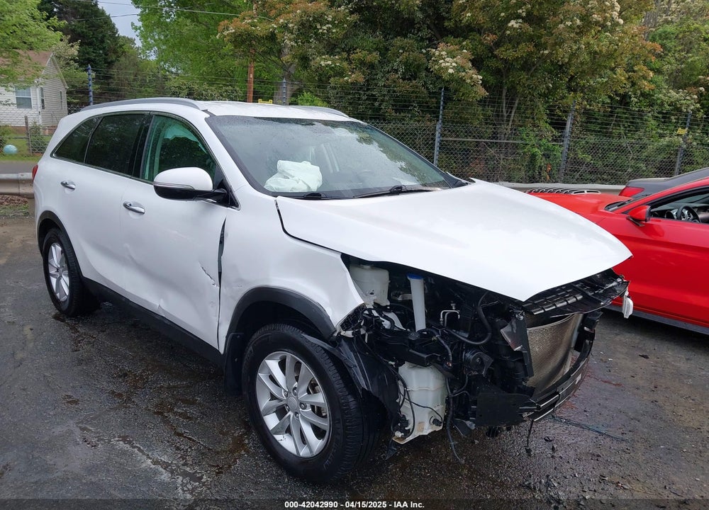 2016 KIA SORENTO 2.4L LX VIN: 5XYPG4A37GG089824