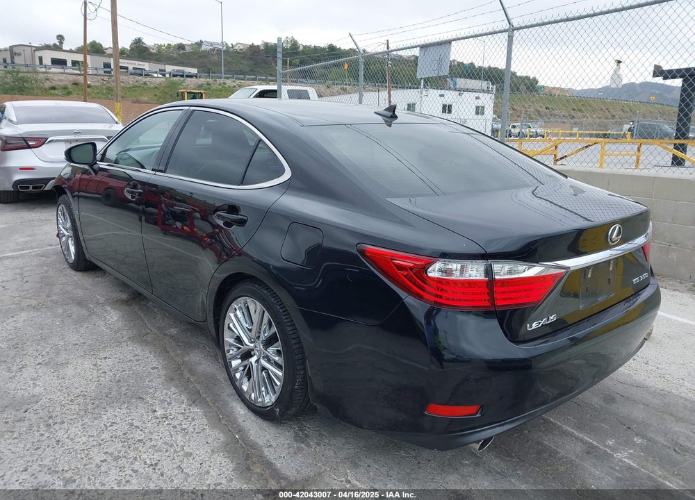 2013 LEXUS ES VIN: JTHBK1GGXD2037660