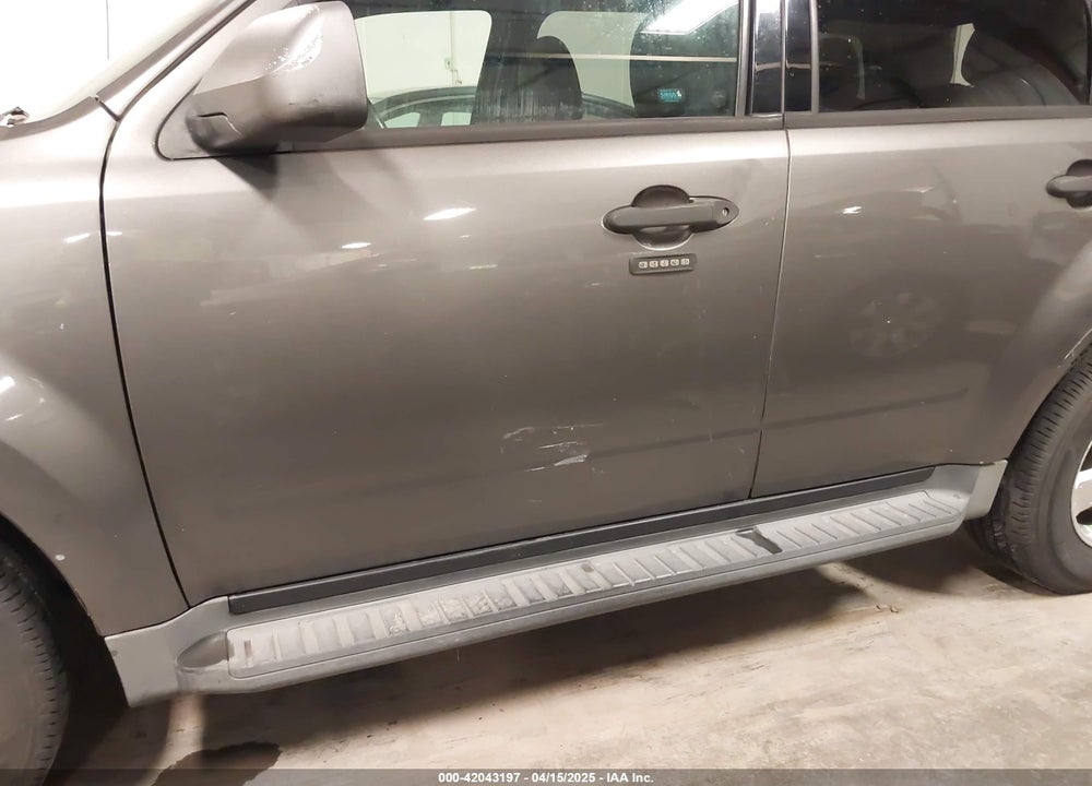 2011 FORD ESCAPE VIN: 1FMCU9DG8BKA26071