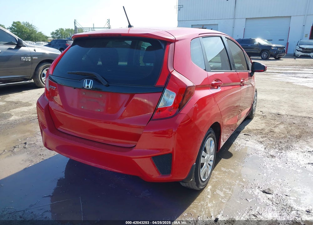 2017 HONDA FIT LX VIN: 3HGGK5H55HM711676