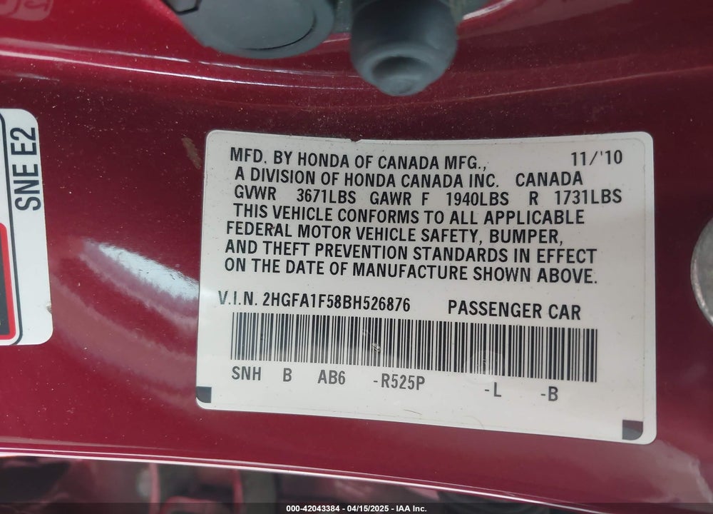 2011 HONDA CIVIC LX VIN: 2HGFA1F58BH526876