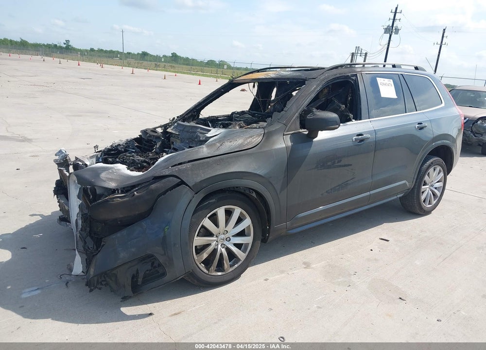2017 VOLVO XC90 T6 MOMENTUM VIN: YV4A22PK6H1151686