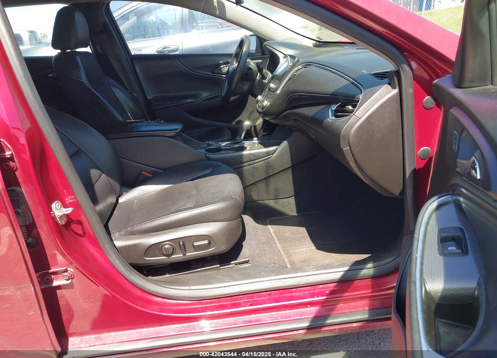 2017 CHEVROLET MALIBU VIN: 1G1ZE5ST2HF155597