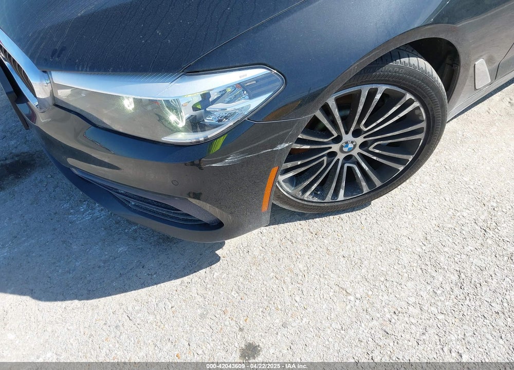 2019 BMW 530I VIN: WBAJA7C55KWW08711