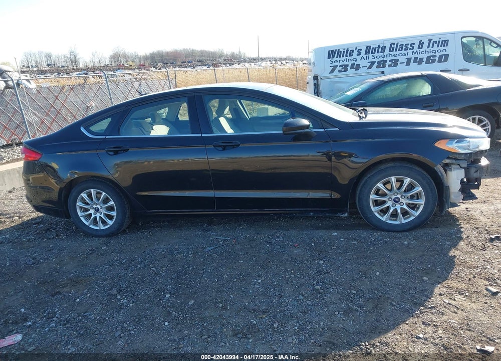 2017 FORD FUSION S VIN: 3FA6P0G72HR241293