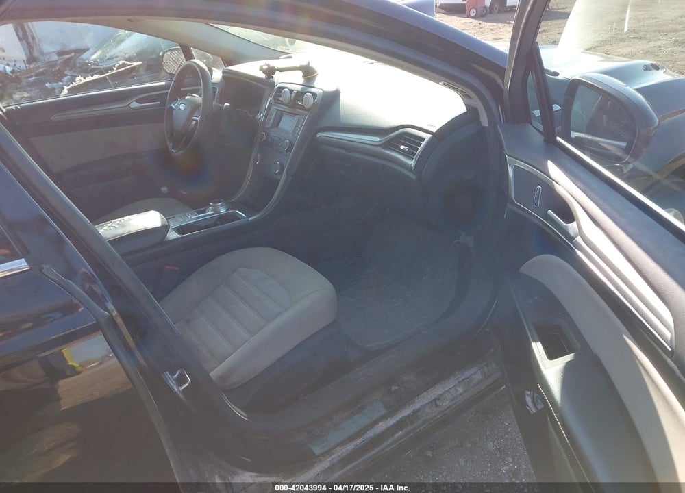 2017 FORD FUSION S VIN: 3FA6P0G72HR241293