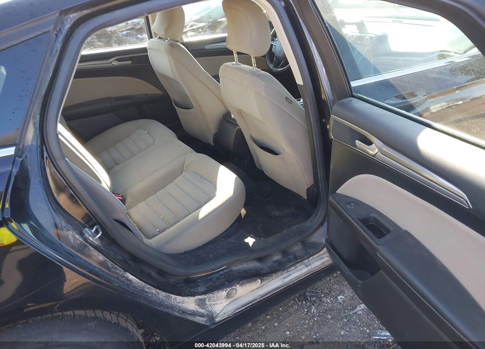 2017 FORD FUSION S VIN: 3FA6P0G72HR241293