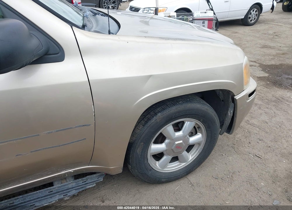 2004 GMC ENVOY XL SLE VIN: 1GKES16SX46226987