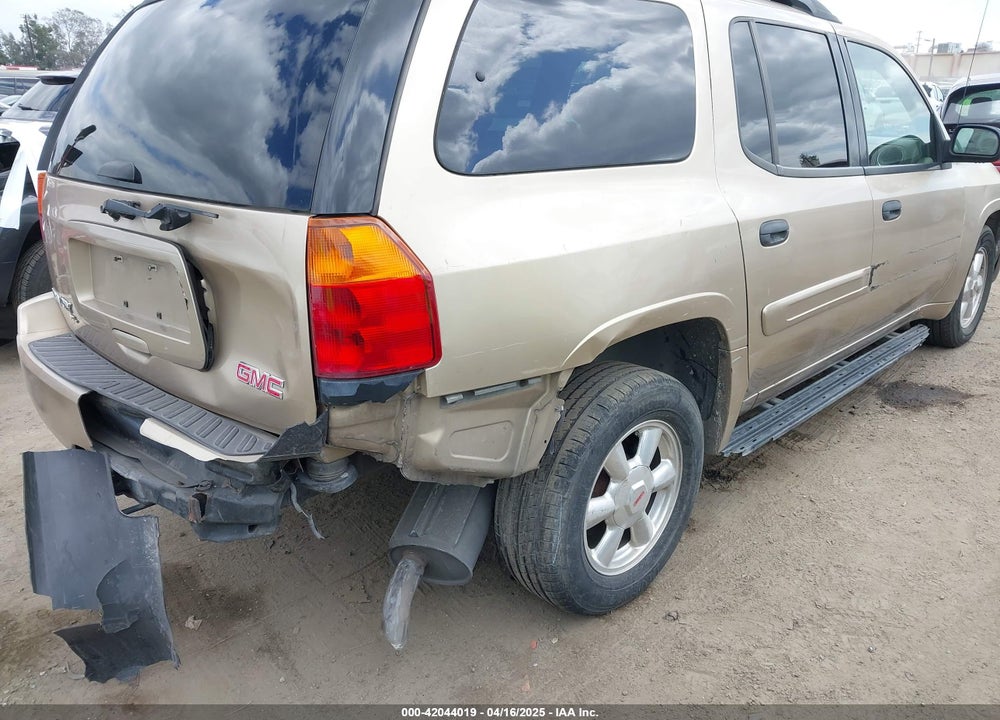 2004 GMC ENVOY XL SLE VIN: 1GKES16SX46226987