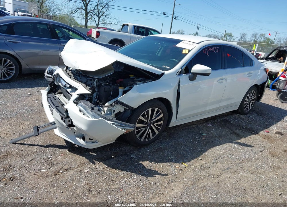 2018 SUBARU LEGACY 2.5I PREMIUM VIN: 4S3BNAC6XJ3026122