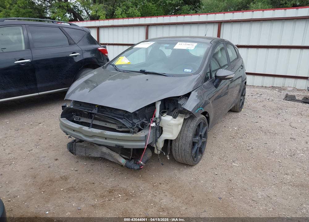 2018 FORD FIESTA VIN: 3FADP4GX1JM104931