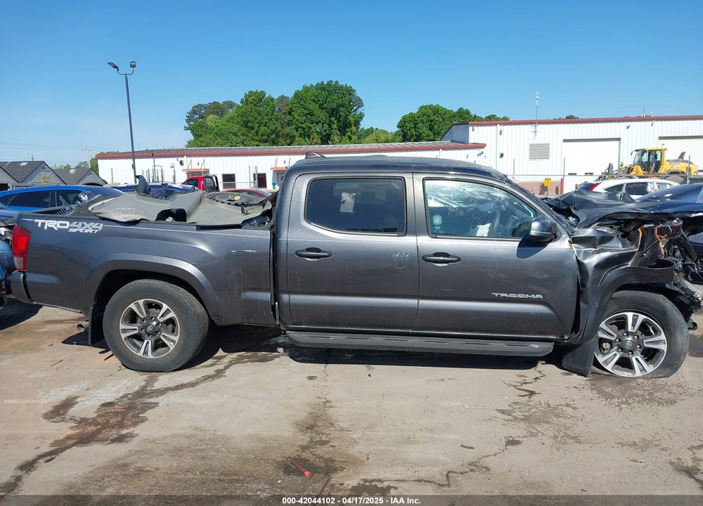 2017 TOYOTA TACOMA VIN: 3TMDZ5BN8HM030014