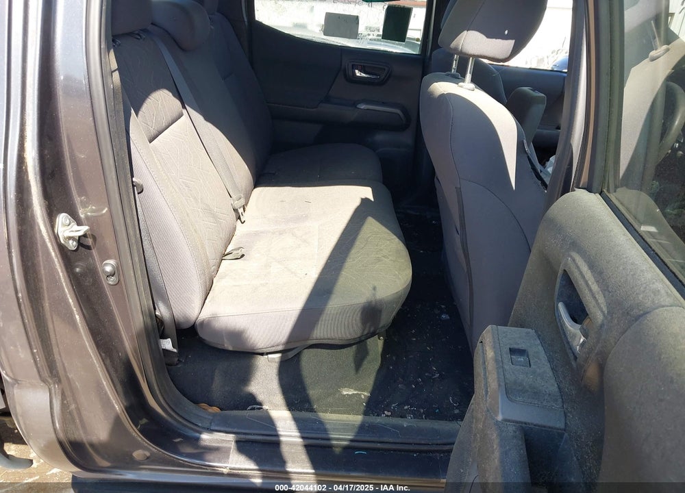 2017 TOYOTA TACOMA VIN: 3TMDZ5BN8HM030014