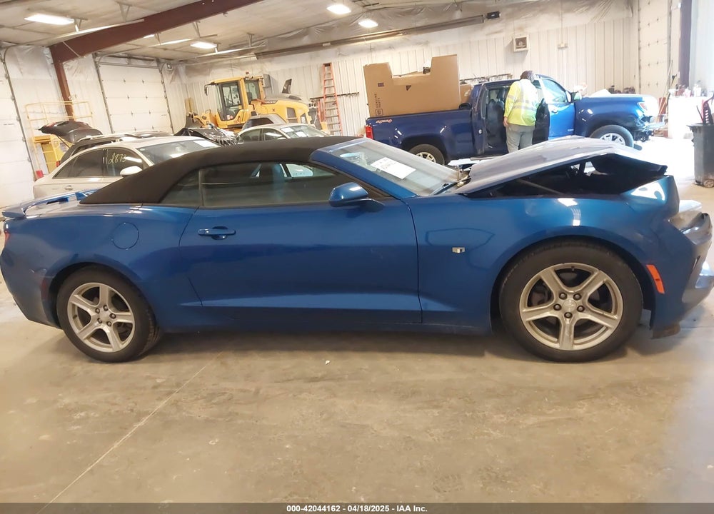 2018 CHEVROLET CAMARO VIN: 1G1FB3DX7J0183310