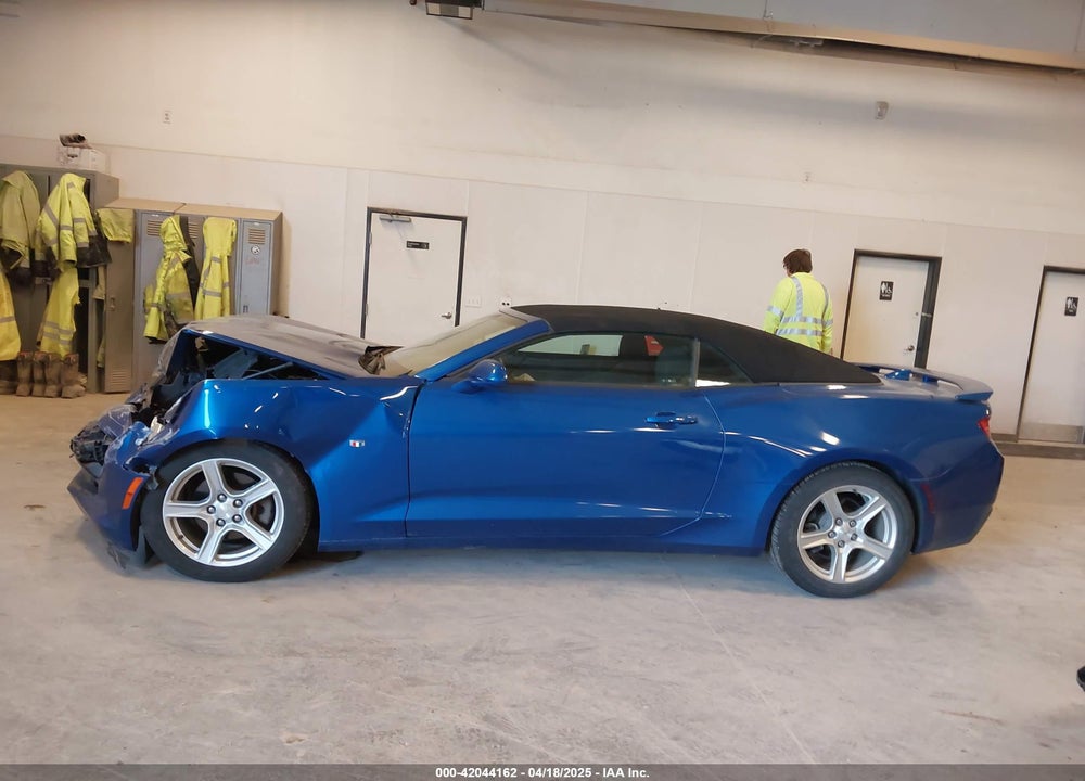 2018 CHEVROLET CAMARO VIN: 1G1FB3DX7J0183310