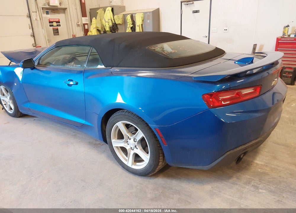 2018 CHEVROLET CAMARO VIN: 1G1FB3DX7J0183310