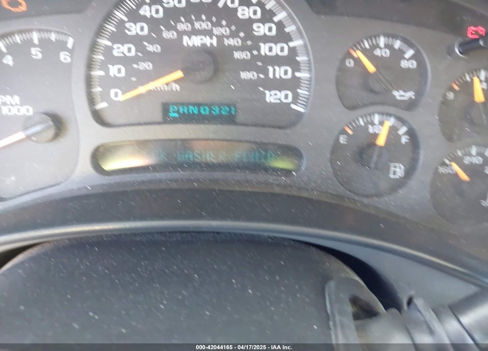 2004 GMC YUKON SLT VIN: 1GKEK13T44R224633