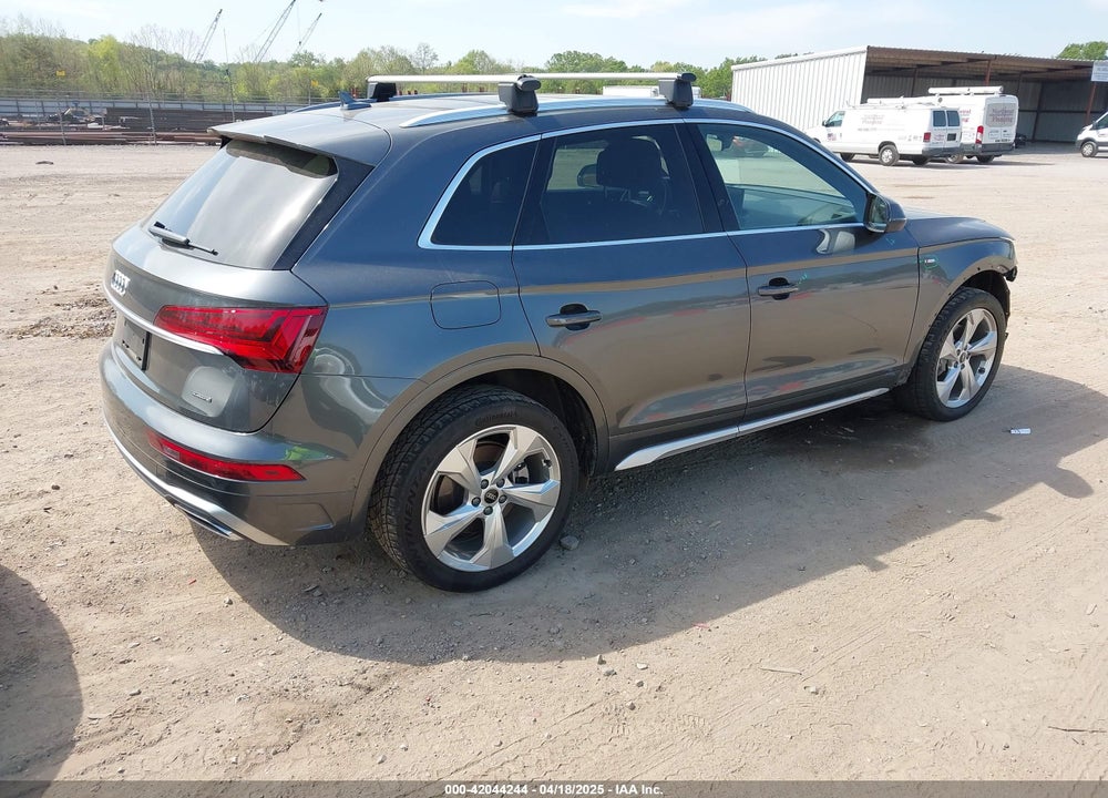 2022 AUDI Q5 VIN: WA1EAAFY8N2001294