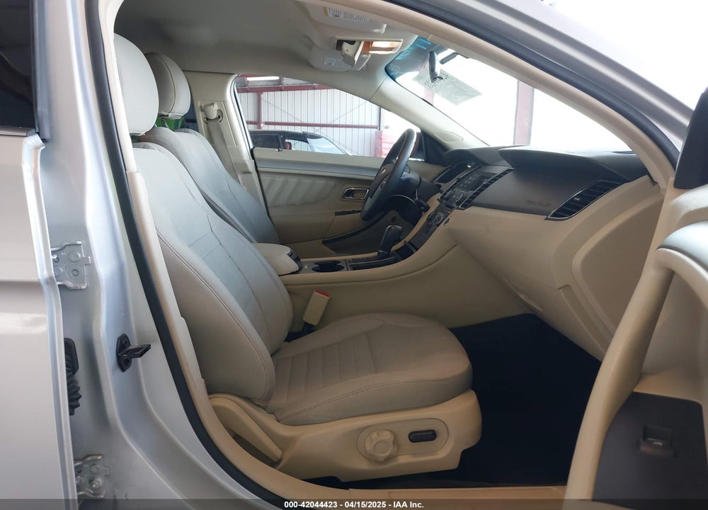 2018 FORD TAURUS VIN: 1FAHP2D86JG136741
