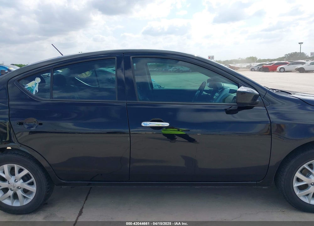 2018 NISSAN VERSA 1.6 SV VIN: 3N1CN7AP2JL871301