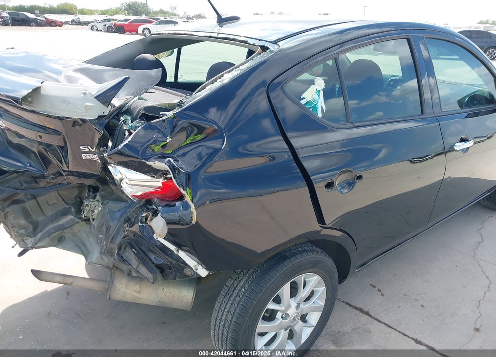 2018 NISSAN VERSA 1.6 SV VIN: 3N1CN7AP2JL871301
