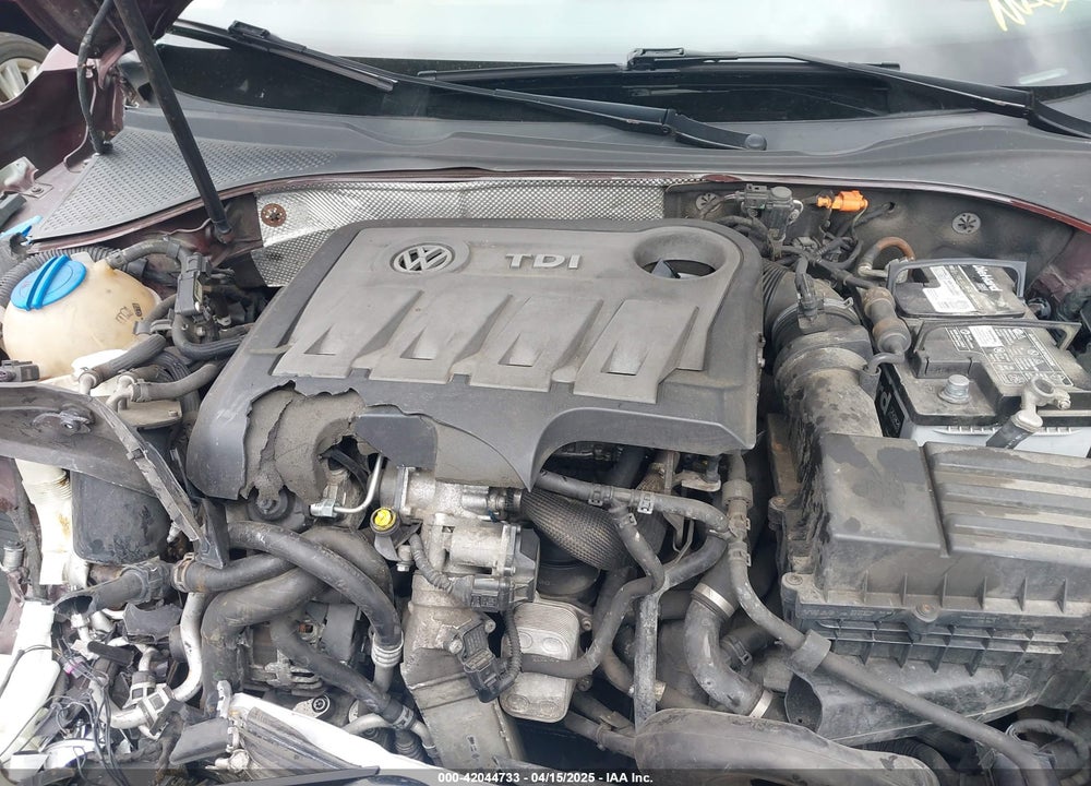 2014 VOLKSWAGEN PASSAT VIN: 1VWBN7A37EC083330