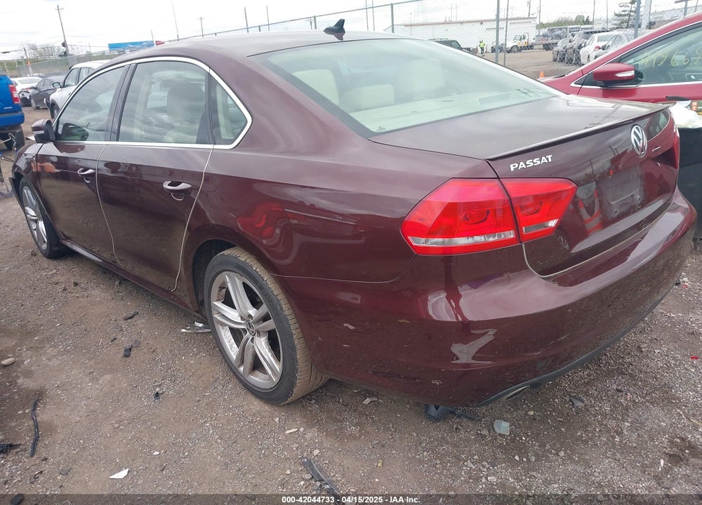 2014 VOLKSWAGEN PASSAT VIN: 1VWBN7A37EC083330