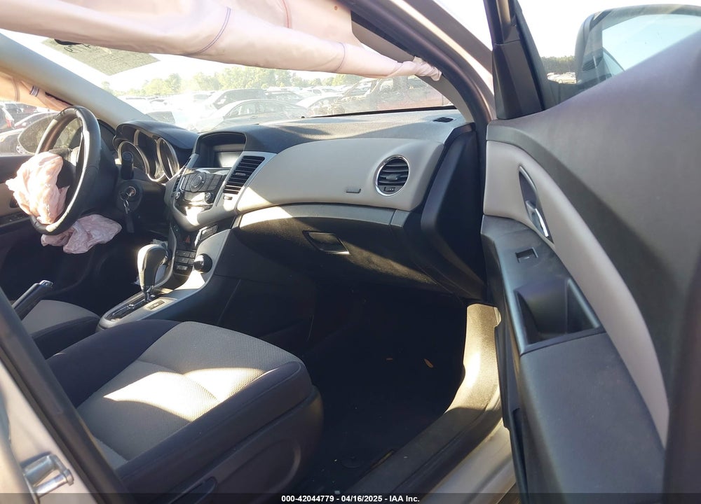 2014 CHEVROLET CRUZE LS AUTO VIN: 1G1PA5SH8E7169475