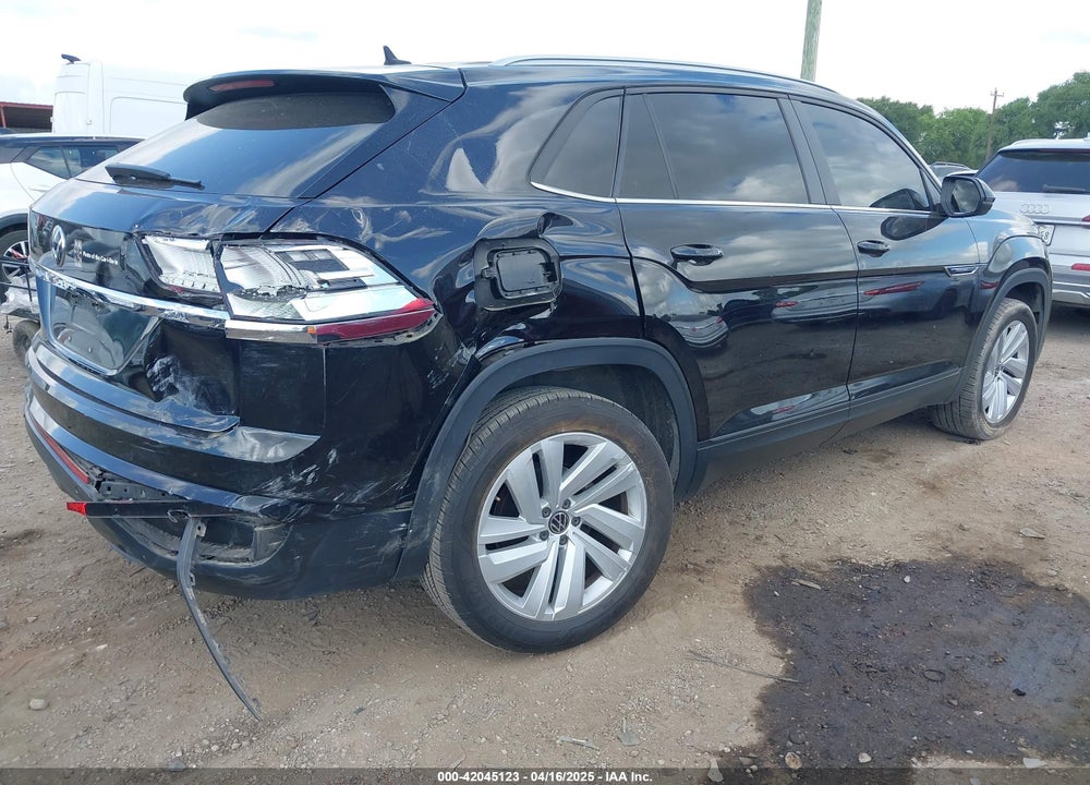2020 VOLKSWAGEN ATLAS CROSS SPORT VIN: 1V2YE2CA3LC224739