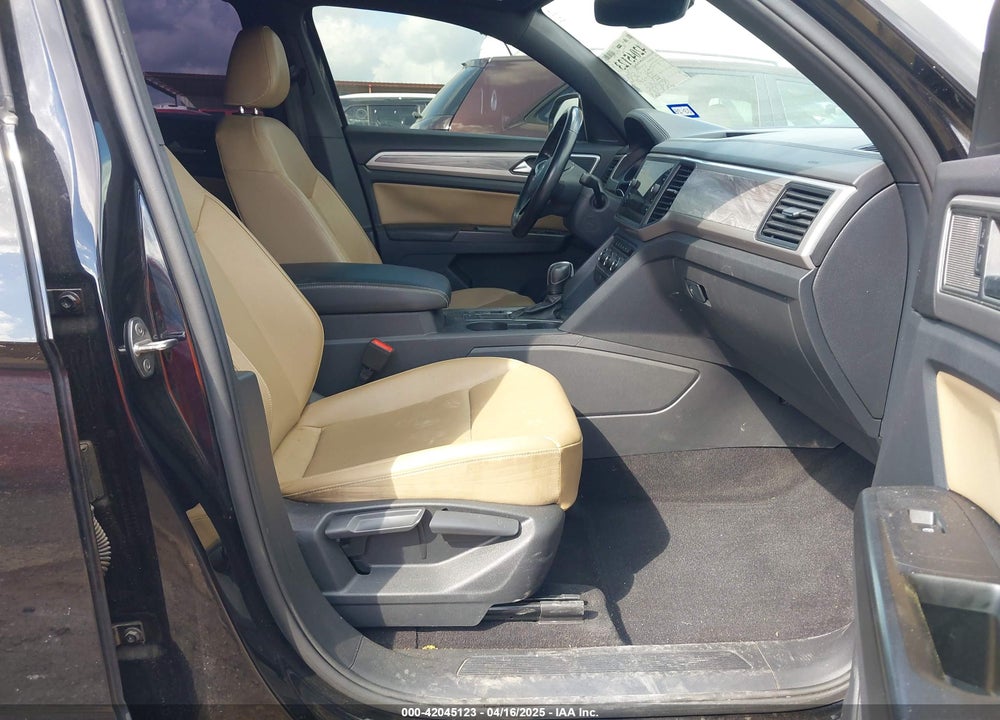 2020 VOLKSWAGEN ATLAS CROSS SPORT VIN: 1V2YE2CA3LC224739
