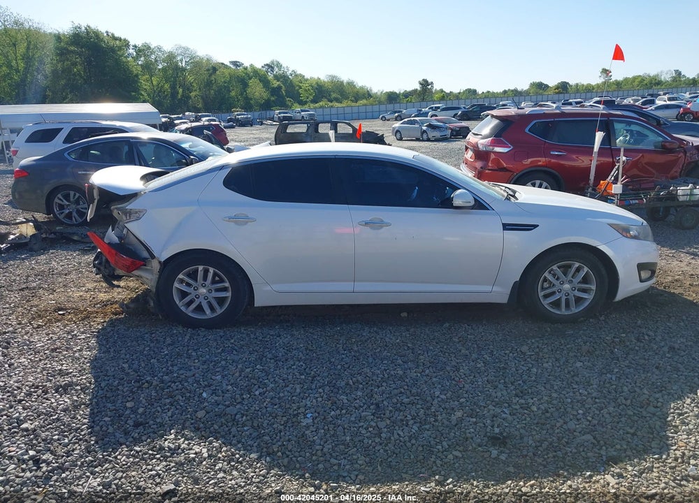 2013 KIA OPTIMA VIN: KNAGM4A74D5339470