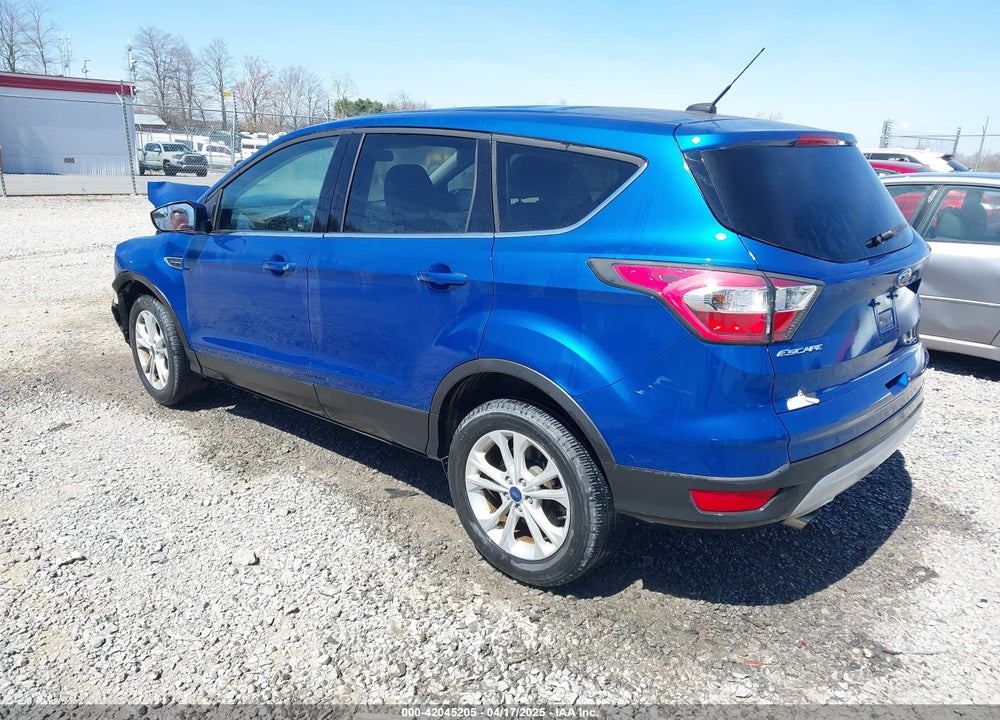 2017 FORD ESCAPE VIN: 1FMCU9GD4HUA37633