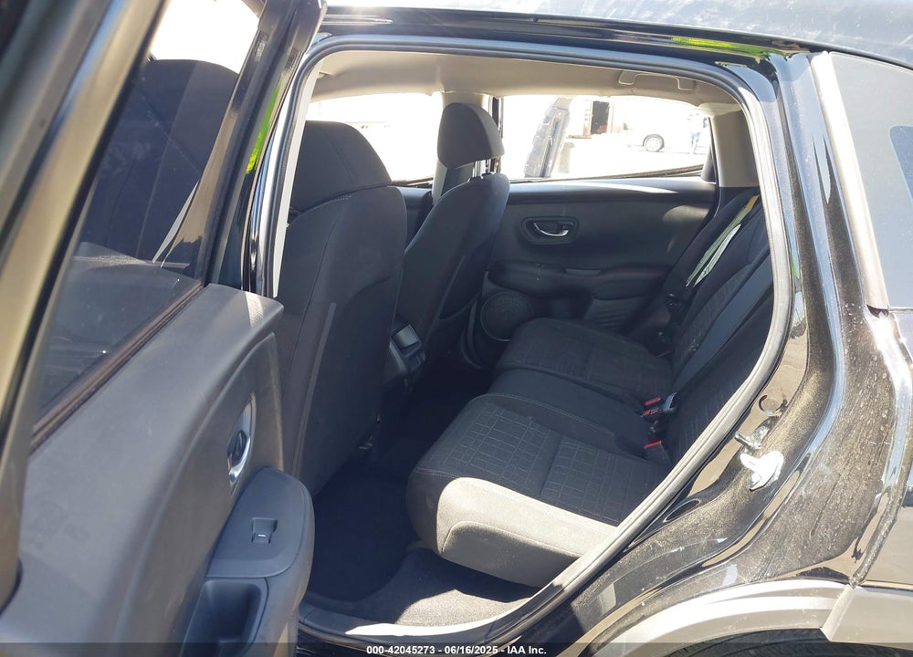 2024 HONDA HR-V 2WD LX VIN: 3CZRZ1H33RM735318