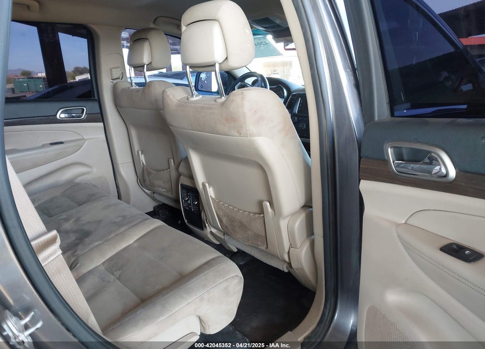 2015 JEEP GRAND CHEROKEE LAREDO VIN: 1C4RJFAG8FC761496