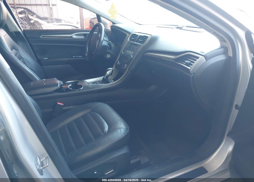 2016 FORD FUSION SE VIN: 3FA6P0H92GR179568