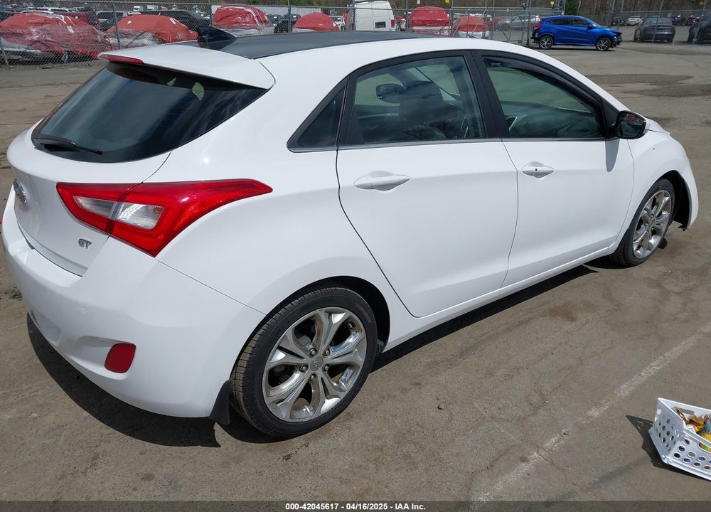 2014 HYUNDAI ELANTRA GT VIN: KMHD35LH0EU173956