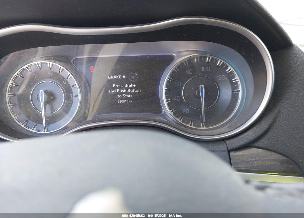 2018 CHRYSLER 300 VIN: 2C3CCAAG8JH338608