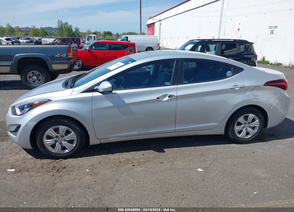 2016 HYUNDAI ELANTRA SE VIN: KMHDH4AE0GU530916