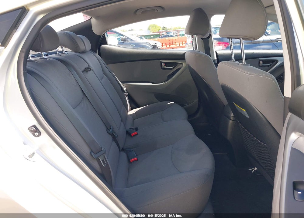 2016 HYUNDAI ELANTRA SE VIN: KMHDH4AE0GU530916