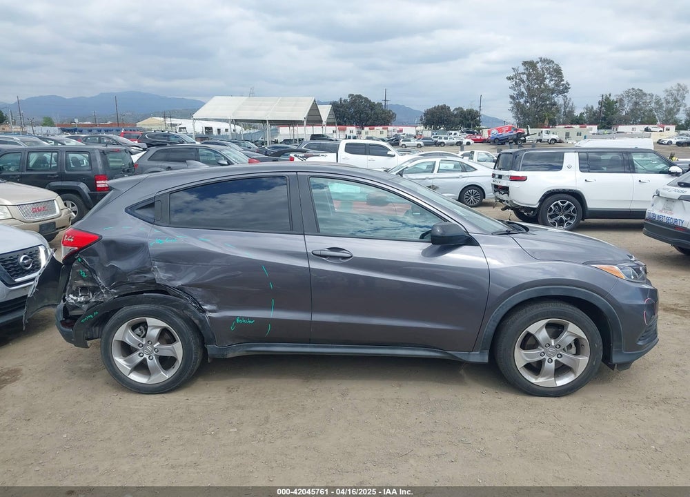 2019 HONDA HR-V VIN: 3CZRU5H38KG715690