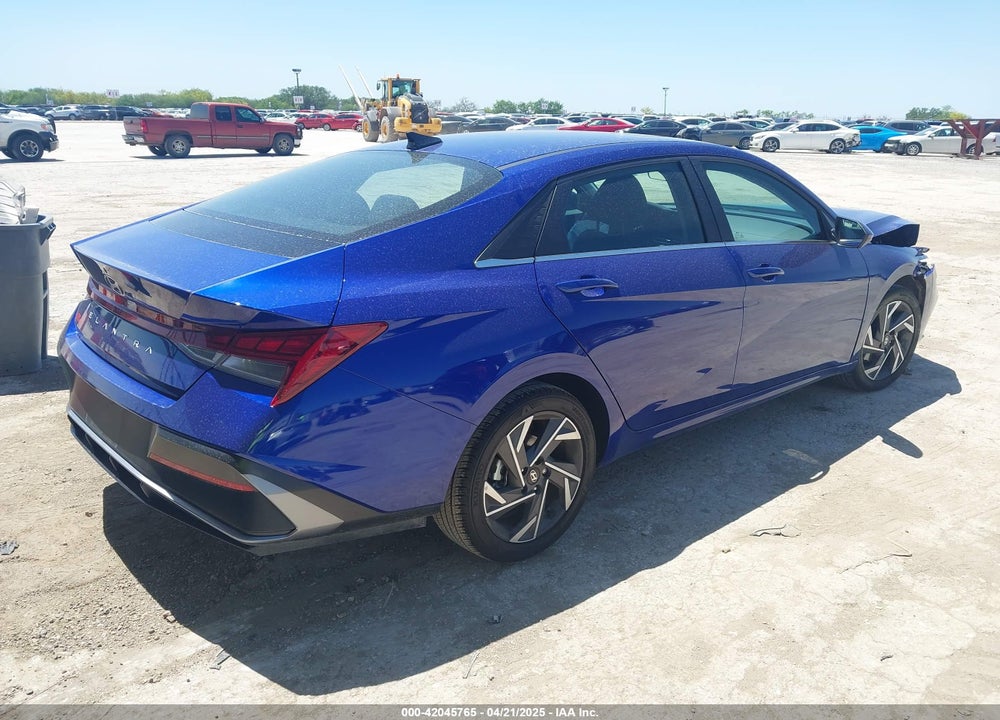 2024 HYUNDAI ELANTRA VIN: KMHLS4DG5RU724418