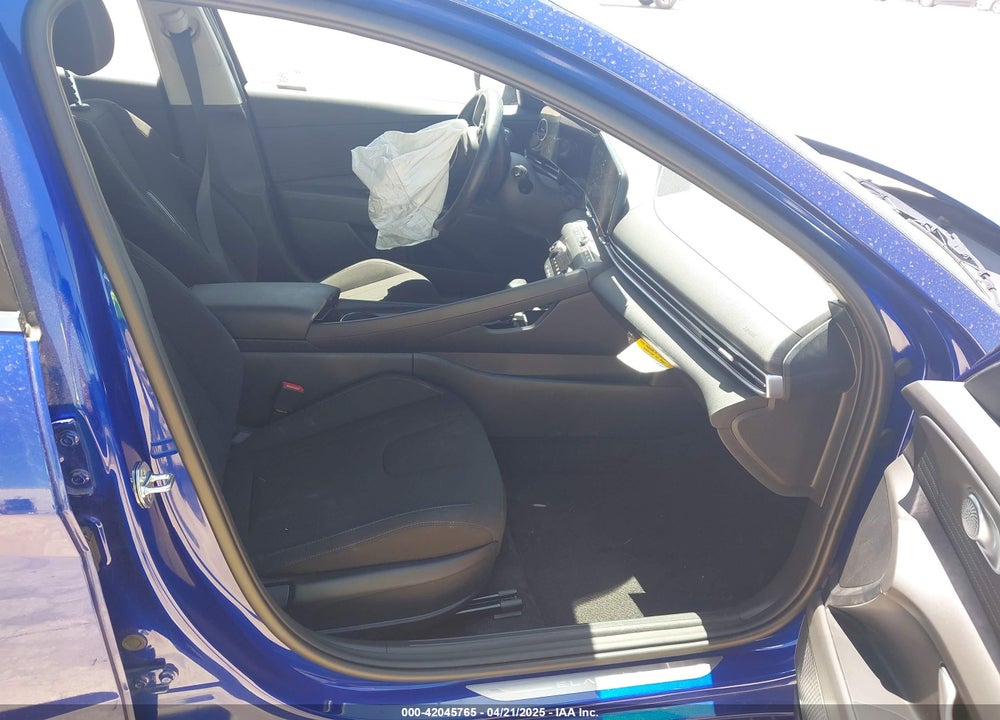 2024 HYUNDAI ELANTRA VIN: KMHLS4DG5RU724418