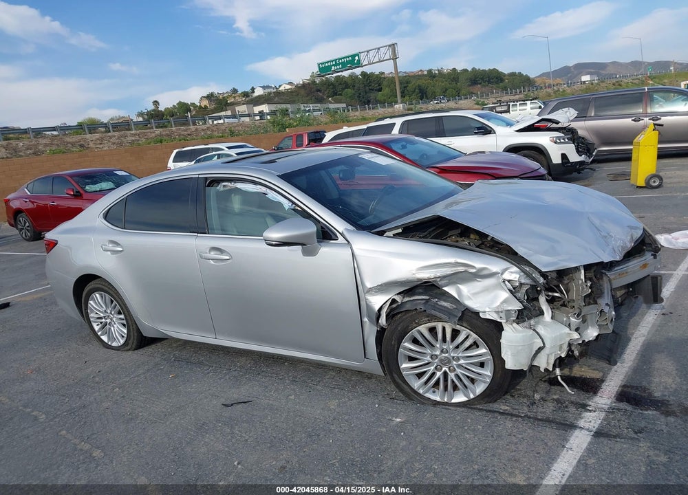 2013 LEXUS ES350 VIN: JTHBK1GGXD2036735